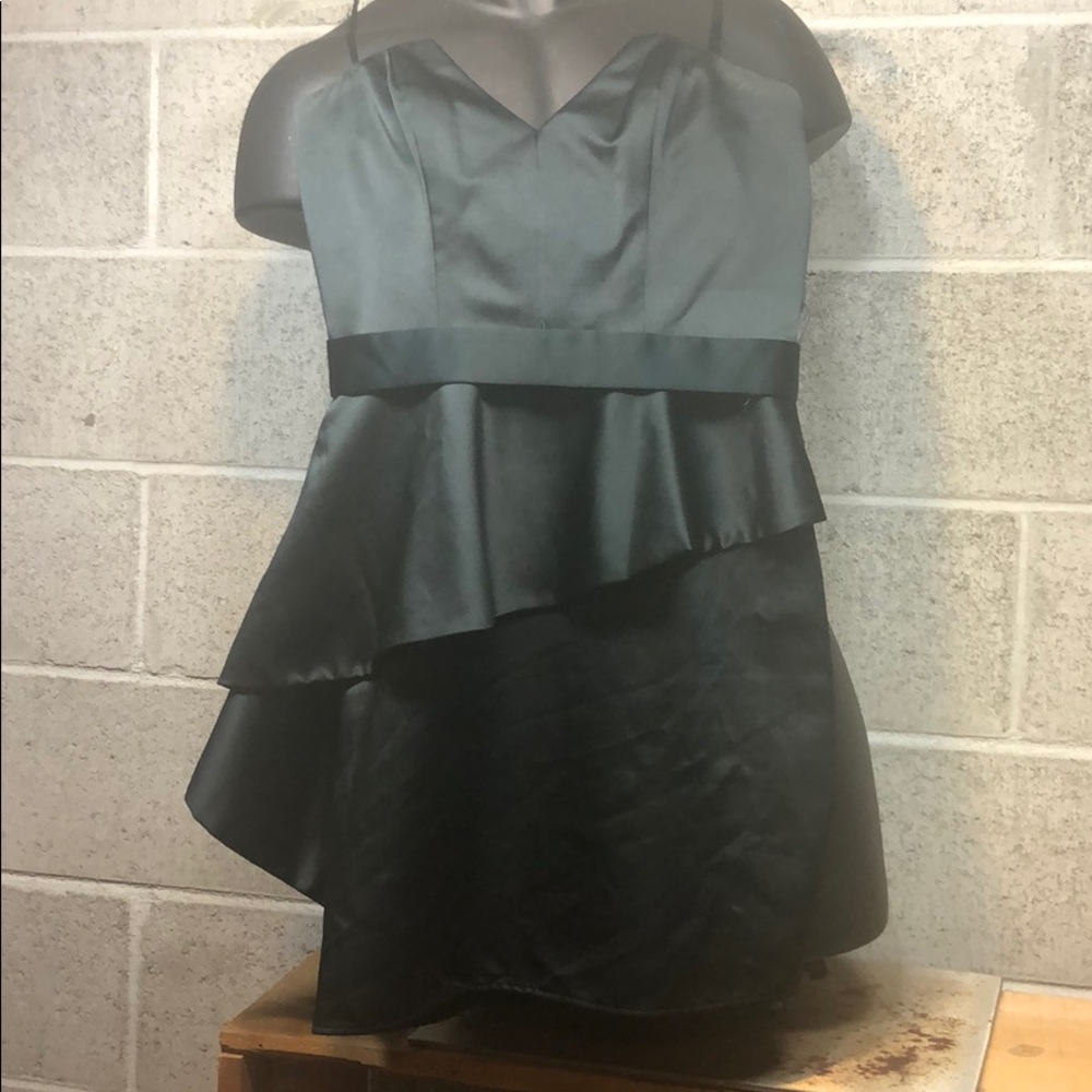 Dk Green Formal Short Dress Sz 4